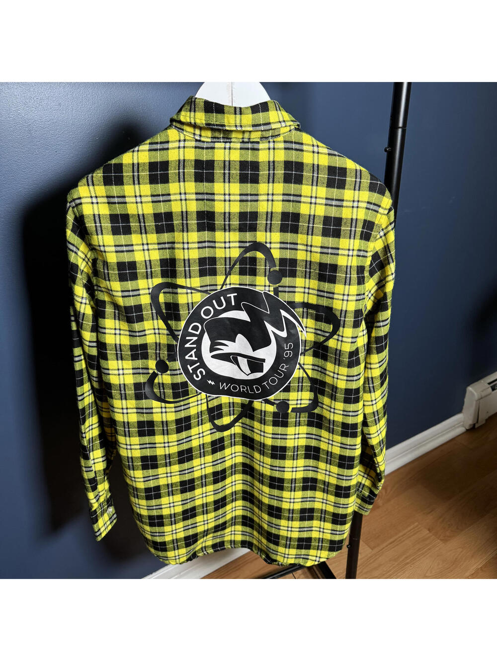Stand Out World Tour ’95 Yellow Black Cakeworthy Plaid Flannel Shirt Small